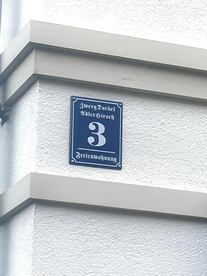 Zwergdackeladlerhirsch Apartment บอยรอน ภายนอก รูปภาพ